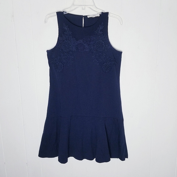 Loft Lace Detail Sleeveless Flounce Hem Dress Women Size Small - Picture 16 of 16